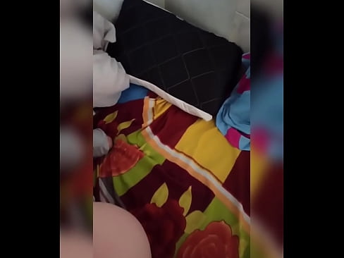 ❤️ Ҳамҳуҷраи ман дар хона танҳо мемонад, зеро шавҳараш ба рухсатӣ меравад ва ман аз фурсат истифода бурда, ӯро сиҳат мекунам ва харашро аз шир пур мекунам ❤ Порнои мақъад дар порно tg.dewporn.ru ❌️❤